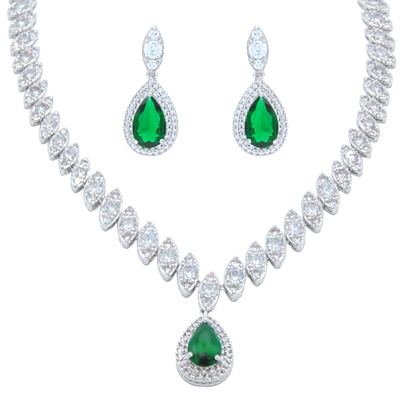 Picture of Extravagant Touches